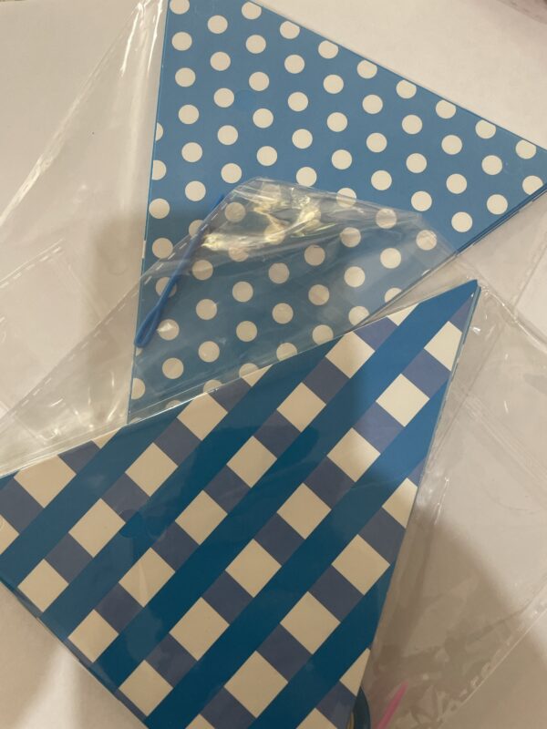 სამკუთხა ბანერი (ლურჯი)